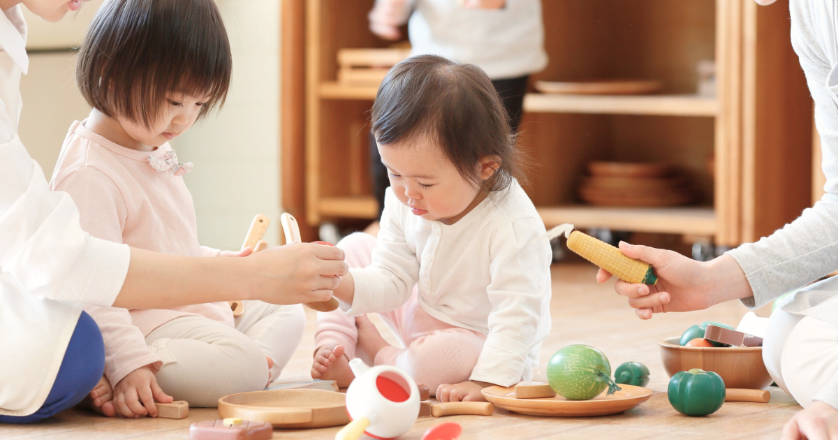 バンクーバーでデイケアを探す親必見。申し込み手順、待機リスト対策を網羅した完全ガイドのアイキャッチ画像